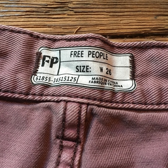 Free People Cut Off's Cut Off Shorts Size 26 - Picture 3 of 3